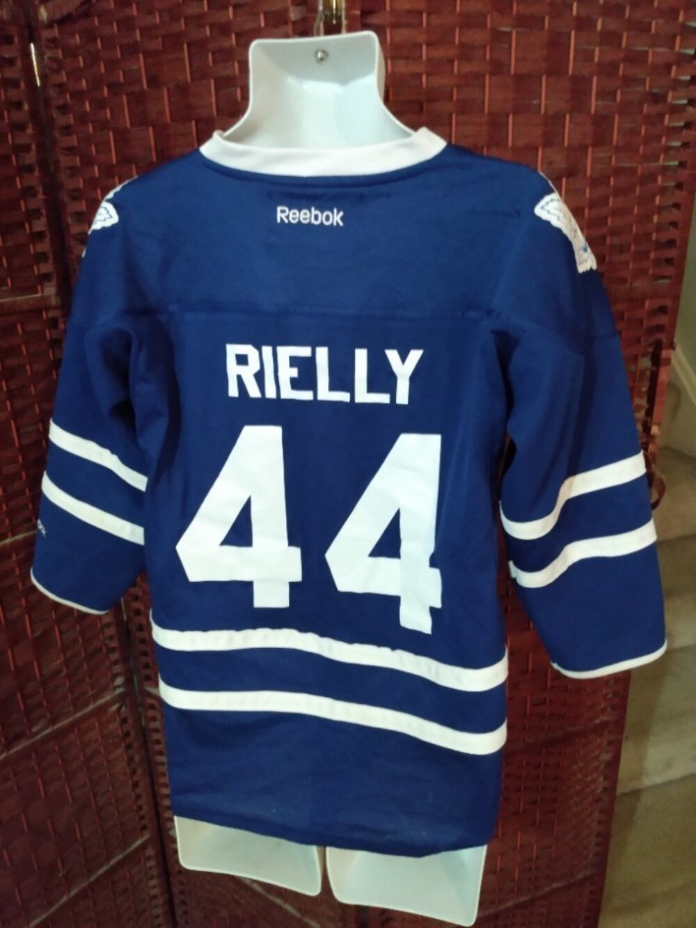 Reebok Morgan Rielly Toronto Maple Leafs Hockey Jersey youth L/XL NHL - Picture 2 of 8